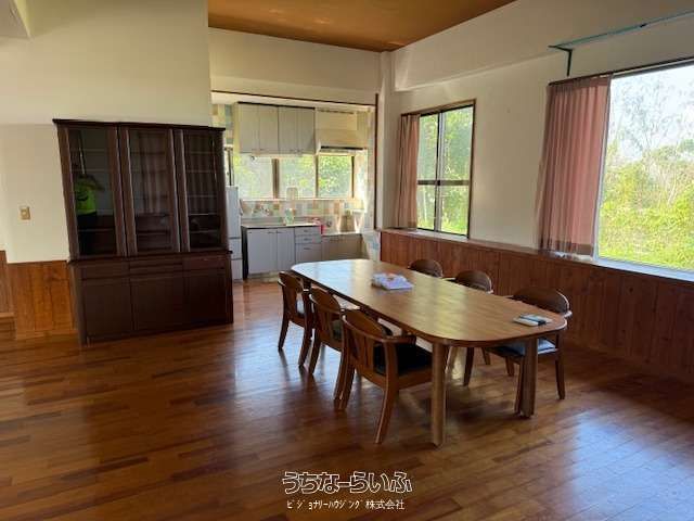 5LDK Rental House in Motobu, Okinawa with 10 Parking Spaces - Thumbnail 4