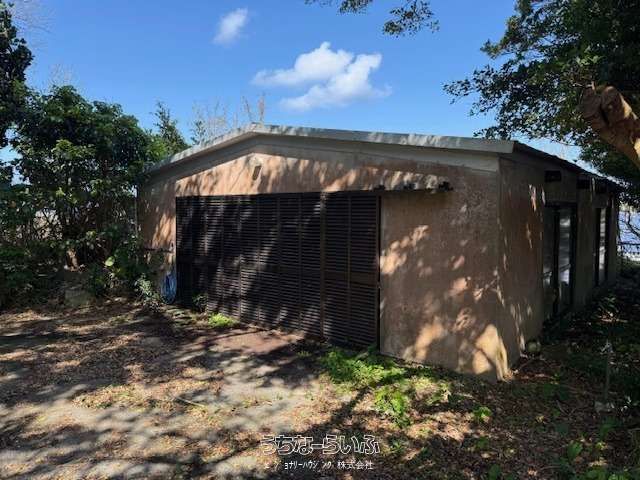 5LDK Rental House in Motobu, Okinawa with 10 Parking Spaces - Thumbnail 3