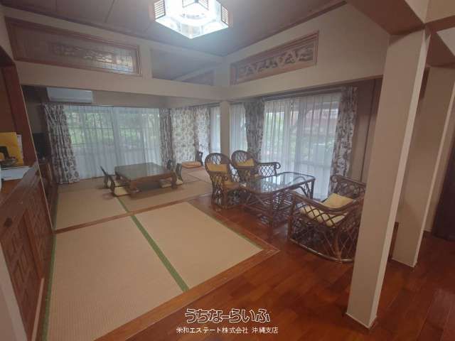 Renovated Traditional House and RC Building in Okinawa City - Thumbnail 4