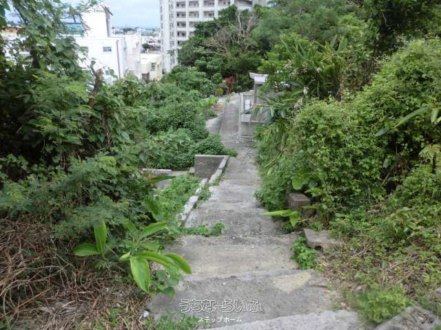 12㎡ Cemetery Plot with Unused Tomb for Sale in Okinawa City - Thumbnail 4