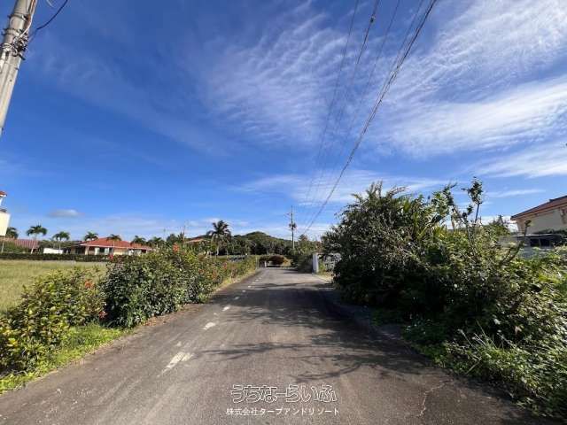 Ocean View Land for Sale in Ishigaki's Shinagawa Resort Area - Thumbnail 3