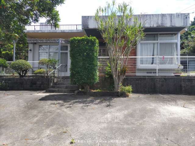 4LDK House on 334 Tsubo Land with Mango Trees in Nanjo, Okinawa - Thumbnail 3