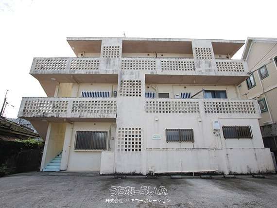 Sunflower Apartment 1F: 3SLDK Rental in Okinawa City - Thumbnail 4
