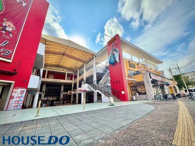 Lions Mansion Park Avenue 3LDK Apartment for Sale in Okinawa City - Thumbnail 3