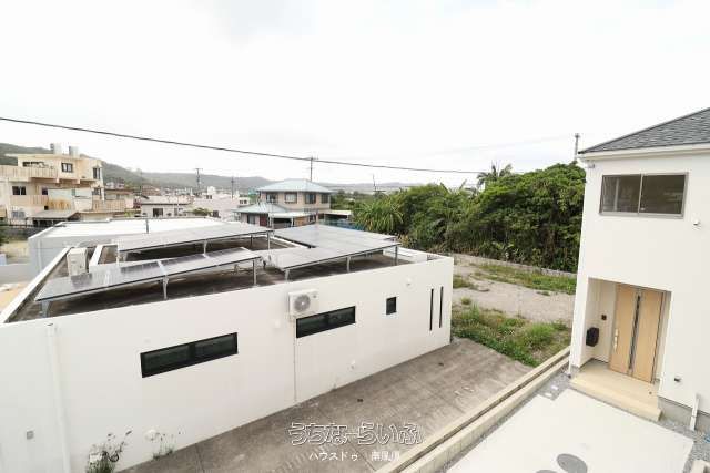 New 4LDK House with Telework Room in Nanjo City, Okinawa - Thumbnail 3