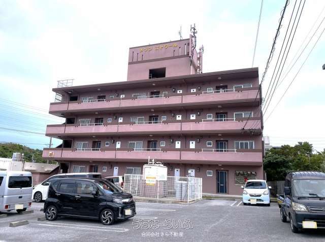 12-Unit Apartment Building for Sale in Uruma, Okinawa - Image 1