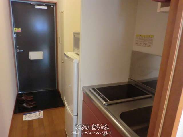 Leopalace Kariyushi 107 Apartment for Rent in Haebaru, Okinawa - Thumbnail 4