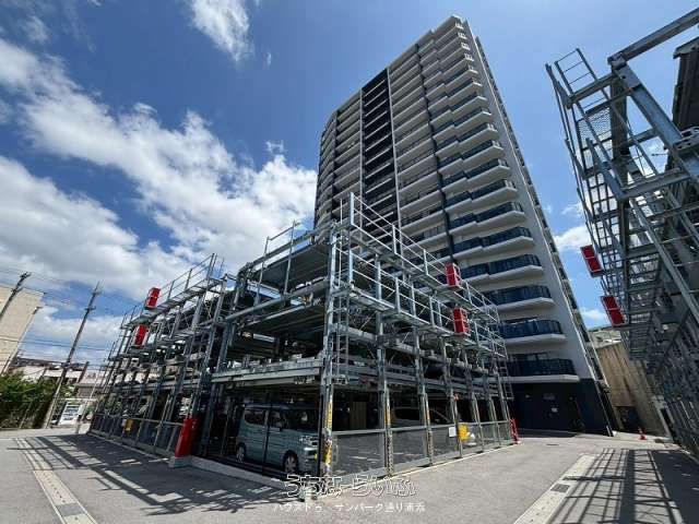 Modern 3LDK Apartment in The Fine Tower, Urasoe, Okinawa - Thumbnail 4