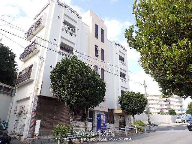 New Housing 202 Rental Apartment in Haebaru Town, Okinawa - Thumbnail 2