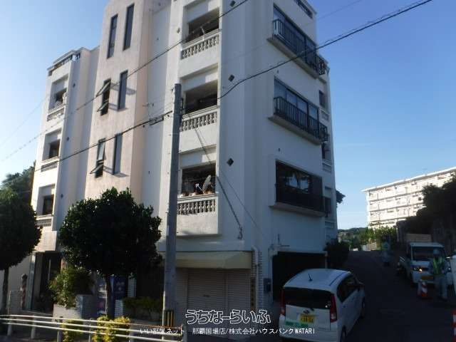 New Housing 202 Rental Apartment in Haebaru Town, Okinawa - Thumbnail 4