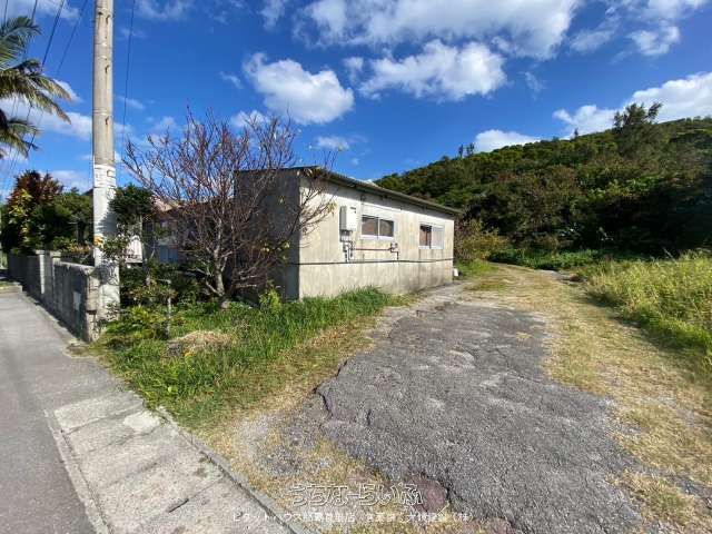 782m² Land for Sale in Nanjo City, Okinawa with Sea Views - Thumbnail 2