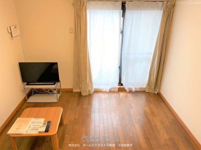 Leopalace Casa GOYA 2 Unit 204 Rental Apartment in Ginowan, Okinawa - Thumbnail 4