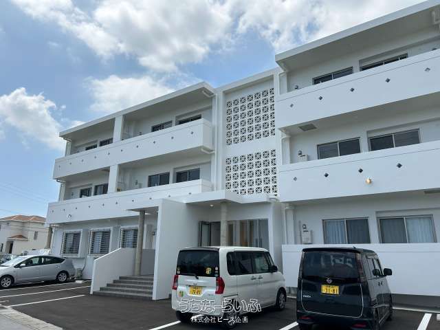 Ocean 202: 2DK Apartment for Rent in Yaese Town, Okinawa - Thumbnail 2