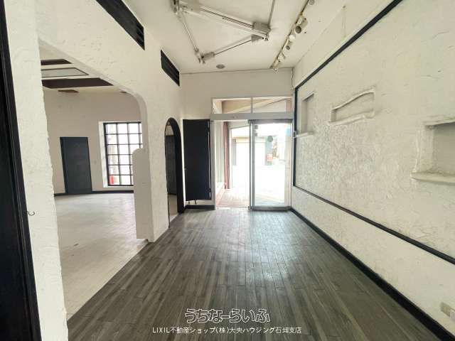 153 sqm Commercial Space for Rent in Ishigaki City Center - Thumbnail 3
