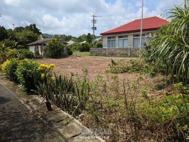205m² Residential Land for Sale in Inamine, Nago City, Okinawa - Thumbnail 2