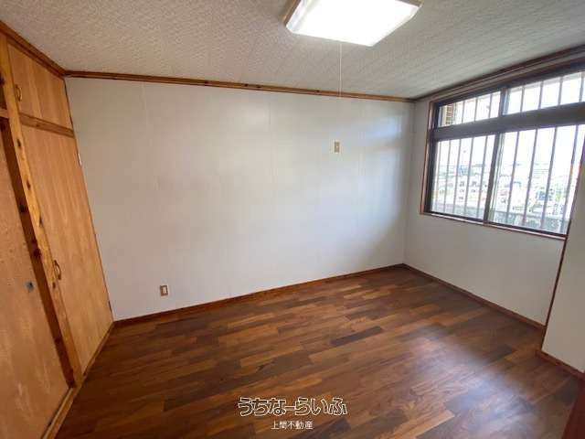 Co-op MK 301: Ocean View 2LDK Apartment for Rent in Okinawa City - Thumbnail 3