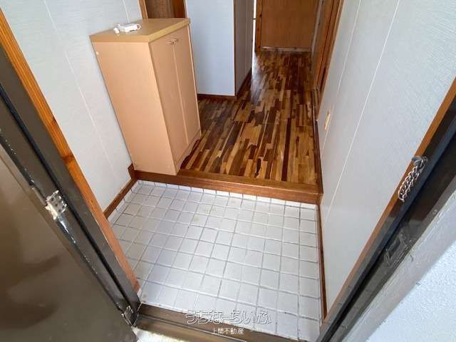 Co-op MK 301: Ocean View 2LDK Apartment for Rent in Okinawa City - Image 1