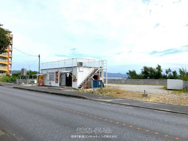 Ocean View Commercial Property for Sale in Uruma, Okinawa - Thumbnail 3