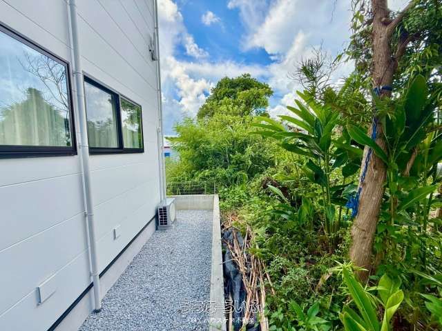 336m² Residential Land Plot in Onna Village, Okinawa - Thumbnail 2
