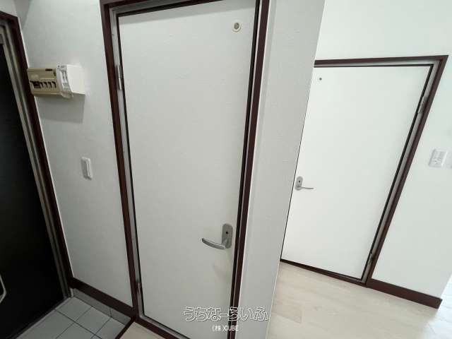 Renovated 2LDK Apartment for Families in Urasoe, Okinawa - Thumbnail 2