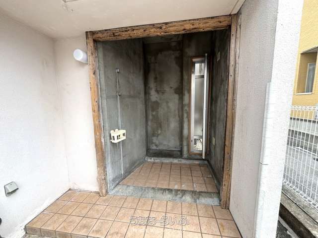 Furnished Pet-Friendly House for Rent in Chatan, Okinawa - Thumbnail 4