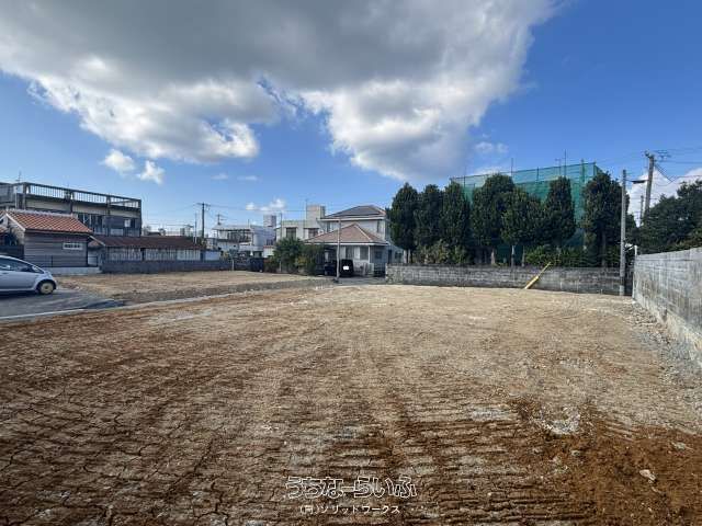 320.28 sqm Residential Land for Sale in Itoman, Okinawa - Thumbnail 4