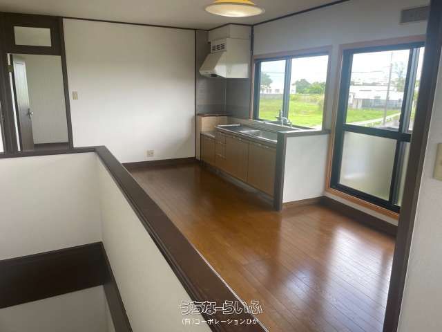 6LDK House for Sale on 476m² Land in Uruma City, Okinawa - Thumbnail 4