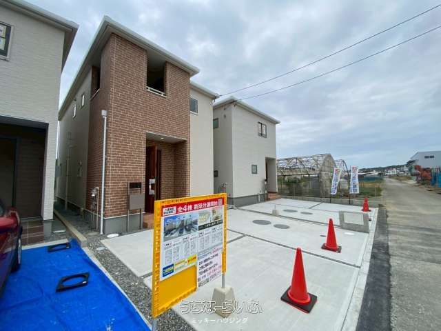 New 3LDK House for Sale in Yaese Town, Okinawa - Thumbnail 2