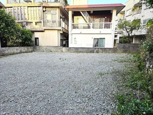 198.27 sqm Residential Land for Sale in Naha's Shuri Ishimine - Thumbnail 2
