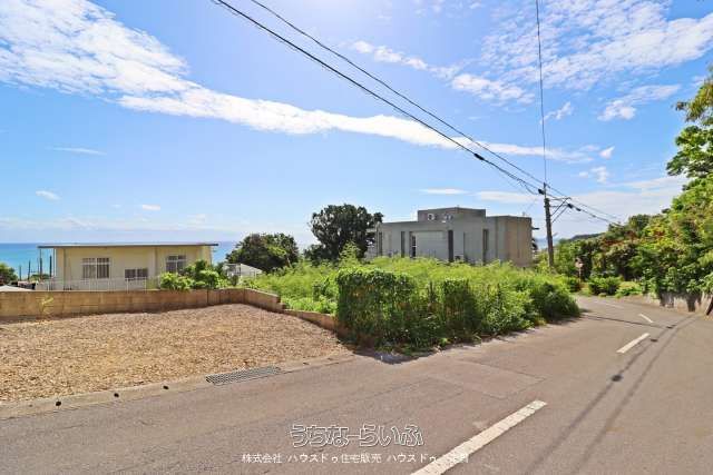 Ocean View Land for Sale in Nanjo City, Okinawa - 330.6m² - Thumbnail 4