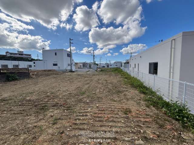 211.91 sqm Residential Land for Sale in Takaezu, Uruma City - Thumbnail 3