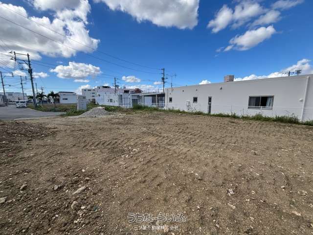 211.91 sqm Residential Land for Sale in Takaezu, Uruma City - Thumbnail 2