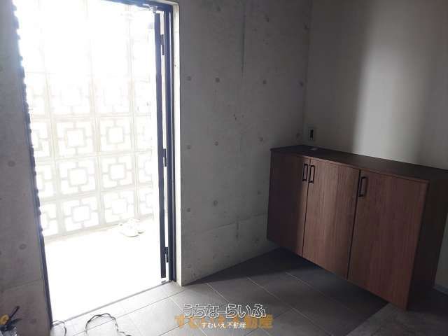 New 2LDK Apartment for Rent in Yomitan Village, Okinawa - Thumbnail 4