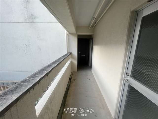 Sharman ELL 303: Studio Apartment for Rent in Naha, Okinawa - Thumbnail 3