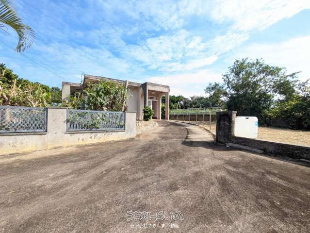 Miyakojima 2LDK Solar Home Near Sunayama Beach for Sale - Thumbnail 4