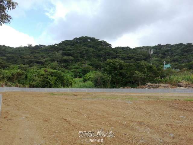 1244 sqm Land for Sale in Ishigaki with Taketomi Island Views - Thumbnail 4