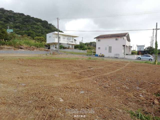 1244 sqm Land for Sale in Ishigaki with Taketomi Island Views - Thumbnail 3