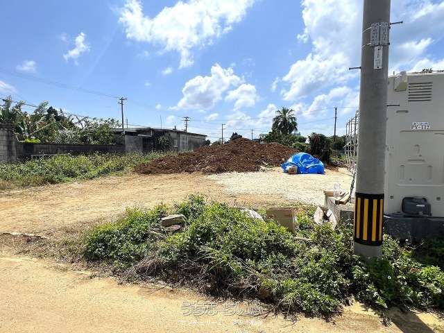 281.88 sqm Residential Land for Sale in Yonaha, Miyakojima - Thumbnail 3