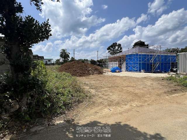 281.88 sqm Residential Land for Sale in Yonaha, Miyakojima - Thumbnail 2