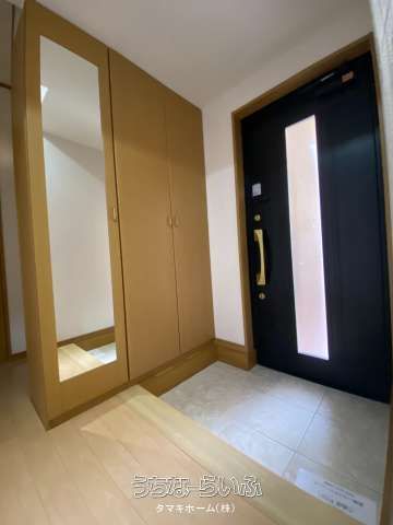 Renovated 3LDK Apartment with Large Roof Balcony Near Tsubogawa Station, Naha - Thumbnail 4