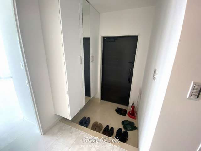New 2LDK Ocean View Apartment for Rent in Okinawa City - Thumbnail 2