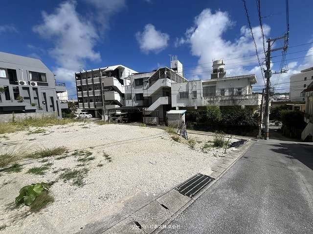 Land for Sale in Shuri, Naha - 141.94 sqm Corner Plot - Thumbnail 2