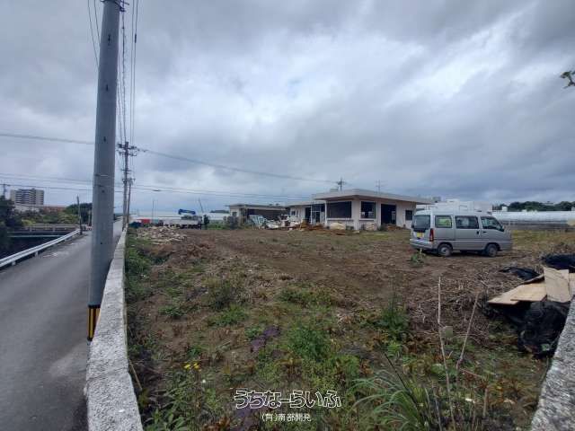 1279 sqm Rental Land with Office in Tomigusuku, Okinawa - Thumbnail 3