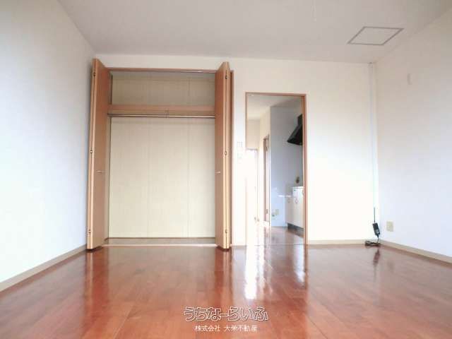 1DK Apartment for Rent in Ginoza Village, Okinawa - Thumbnail 3