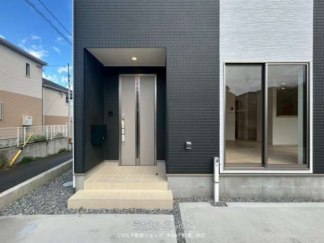 New 4LDK House in Yaese Town, Okinawa | Corner Lot, Quiet Area - Thumbnail 4