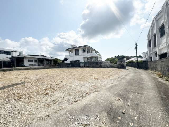 204.07 sqm Residential Land for Sale in Itoman City, Okinawa - Thumbnail 3