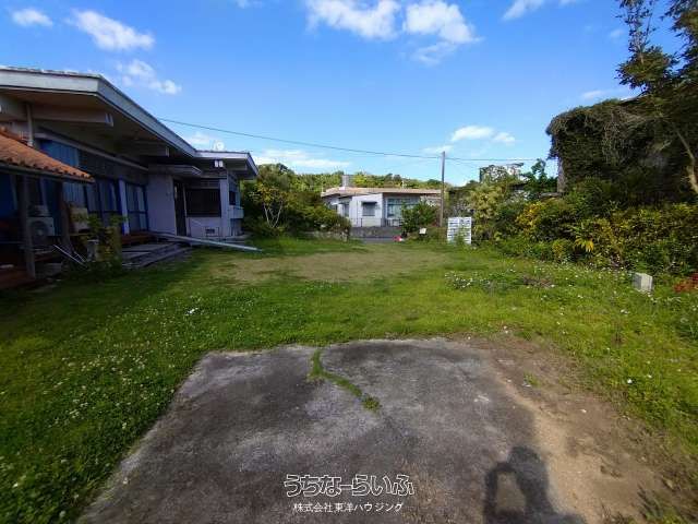 1185 sqm Land for Sale in Yaese Town, Okinawa - Thumbnail 4