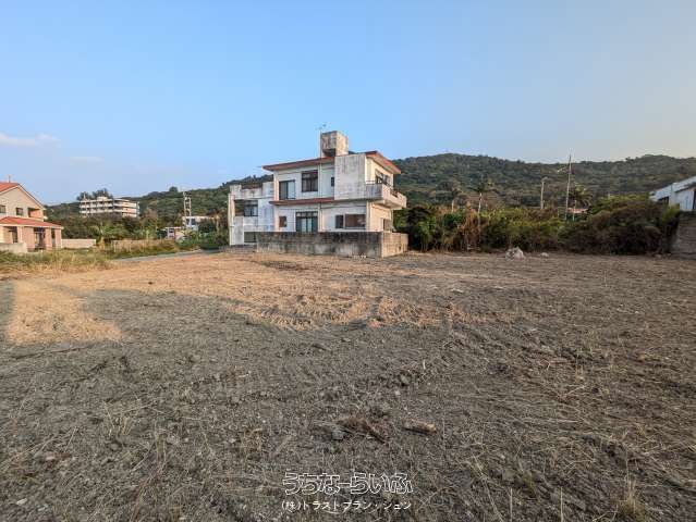 132.18 Tsubo Land for Sale in Nanjo City, Okinawa - Near Sea - Thumbnail 2