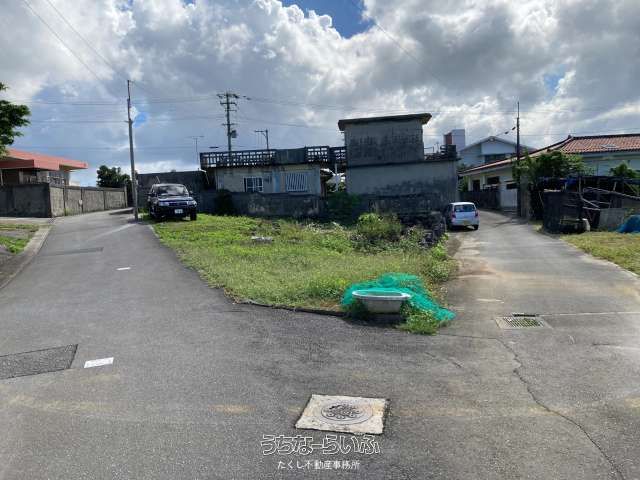 239㎡ Rental Land in Itoman City, Okinawa - Ideal for Storage - Thumbnail 3