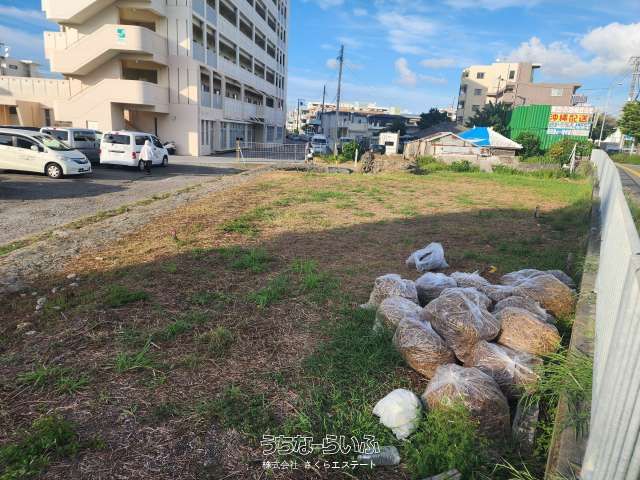 363.51㎡ Rental Land in Ginowan, Okinawa | High Traffic Location - Thumbnail 2